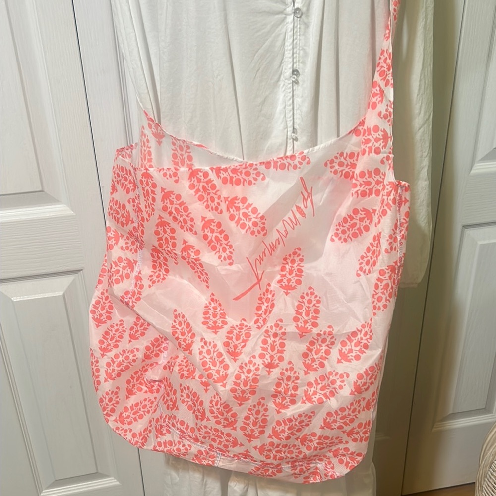 Fred people movement Stylish Pink Floral Women's tote bag